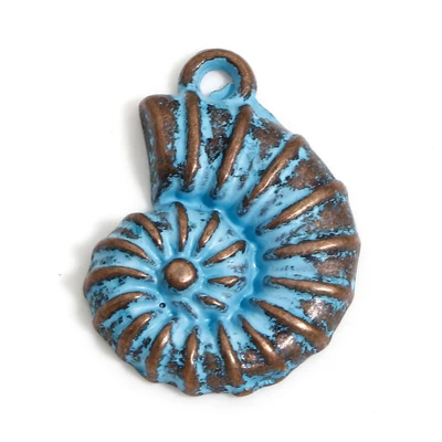 Antik vörösréz medál kék patinás, fosszília 21x15mm