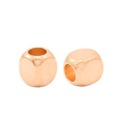 Fém köztes kocka 4,7 x 4 mm Rose gold