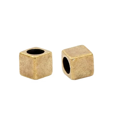 Fém köztes kocka 4 x 4 mm Antik bronz