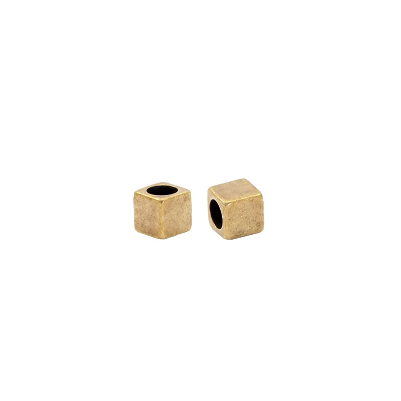 Fém köztes kocka 4 x 4 mm Antik bronz